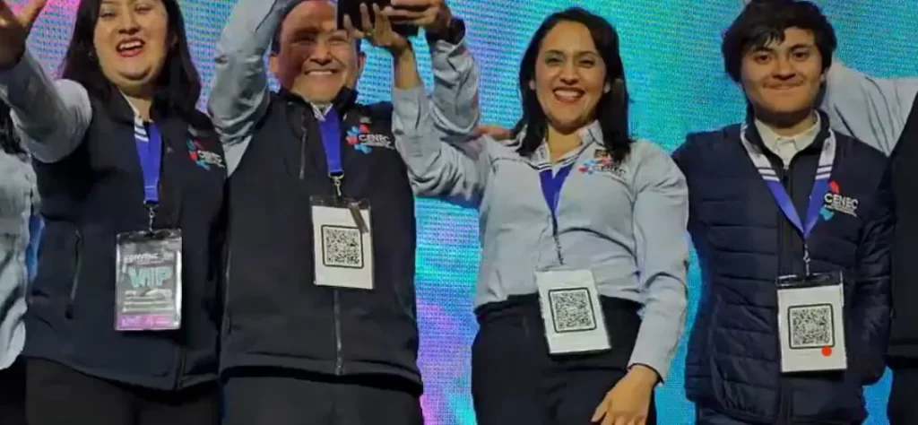 Premiacion CENEC Grupal Convencion ICEMEXICO 1024x474